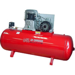 KUPCZYK ALYVOS KOMPRESORIUS GG660 B-7000B/500 400V