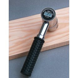 MEDIENOS DRĖGMĖS MATUOKLIS HIT-1