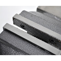 AW24233 "AWTOOLS FIXED FIXING VICE SG 6"/150mm